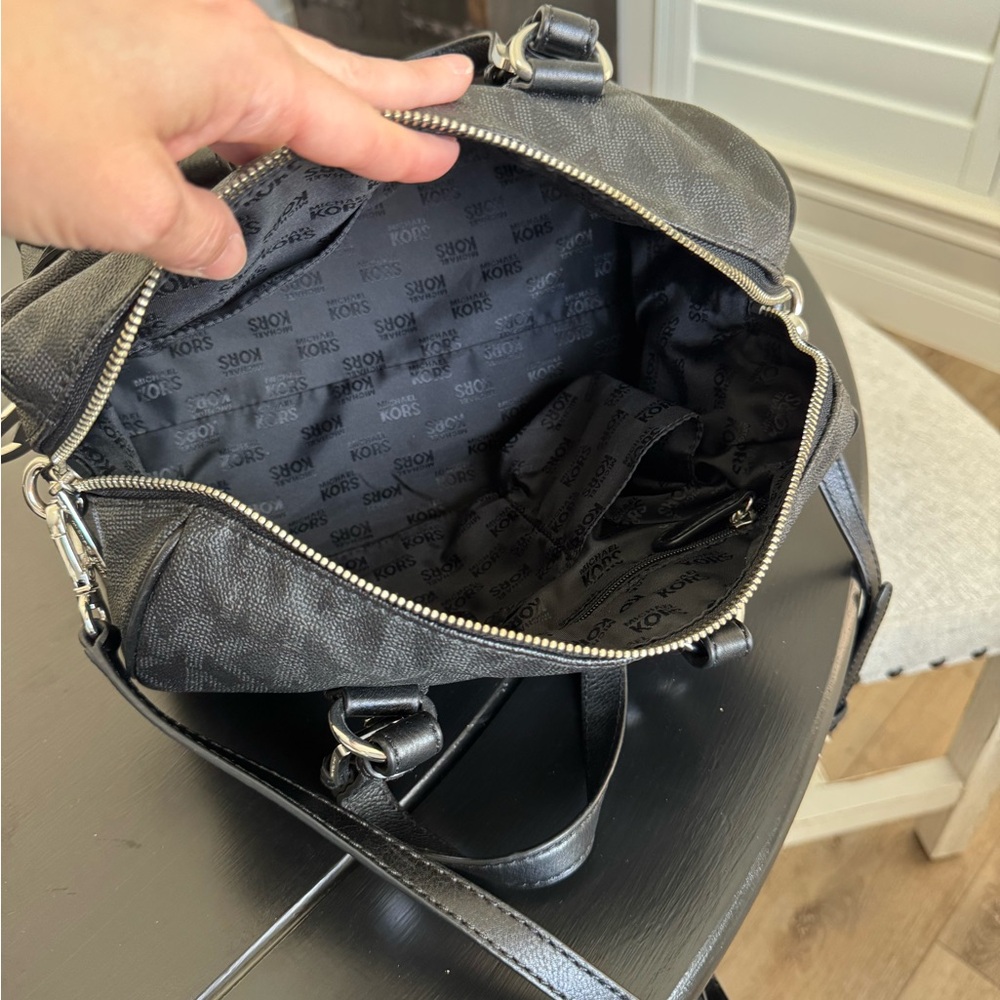 Michael Kors Black Men's Bag - Picture 3 of 3